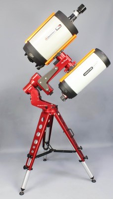 M-due double telescope setup. Telescopes not included, T-pod 110 included. Second Losmandy Clamp included.